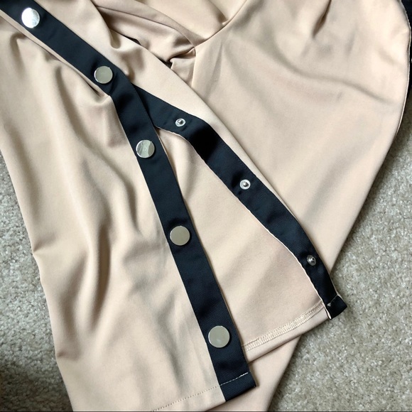 NEW WITH TAGS Button up wide leg dress pants - Picture 8 of 12
